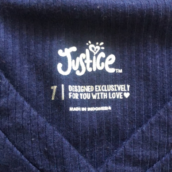 Super cute shirt - Picture 2 of 4